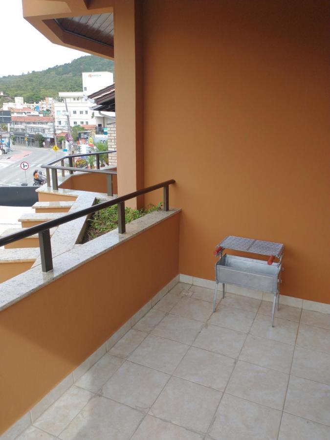 Residencial Com. Doria Apartment Bombinhas Bagian luar foto