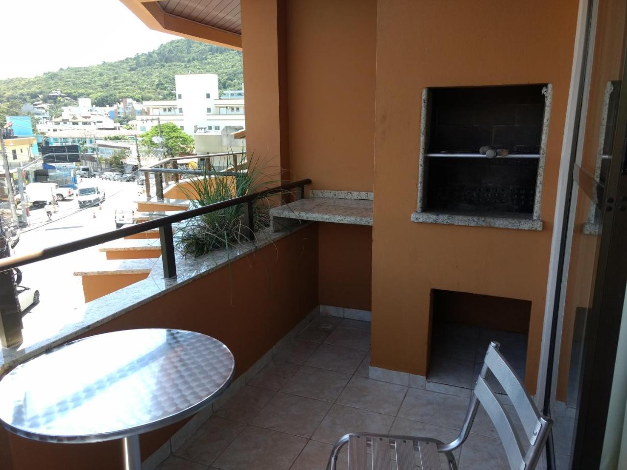 Residencial Com. Doria Apartment Bombinhas Bagian luar foto